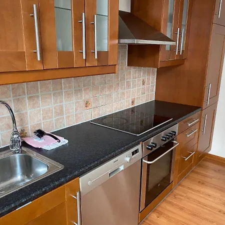 Apartamento Bus Station Apartment, Wifi, Tv
