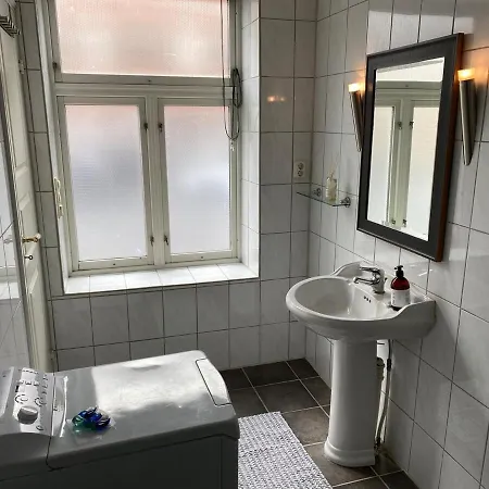 Apartamento Central Narvik Apartment Walk To Train Bus