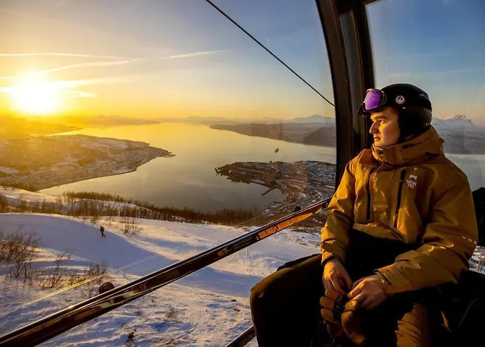 아파트 Central Narvik Apartment Walk To Train Bus